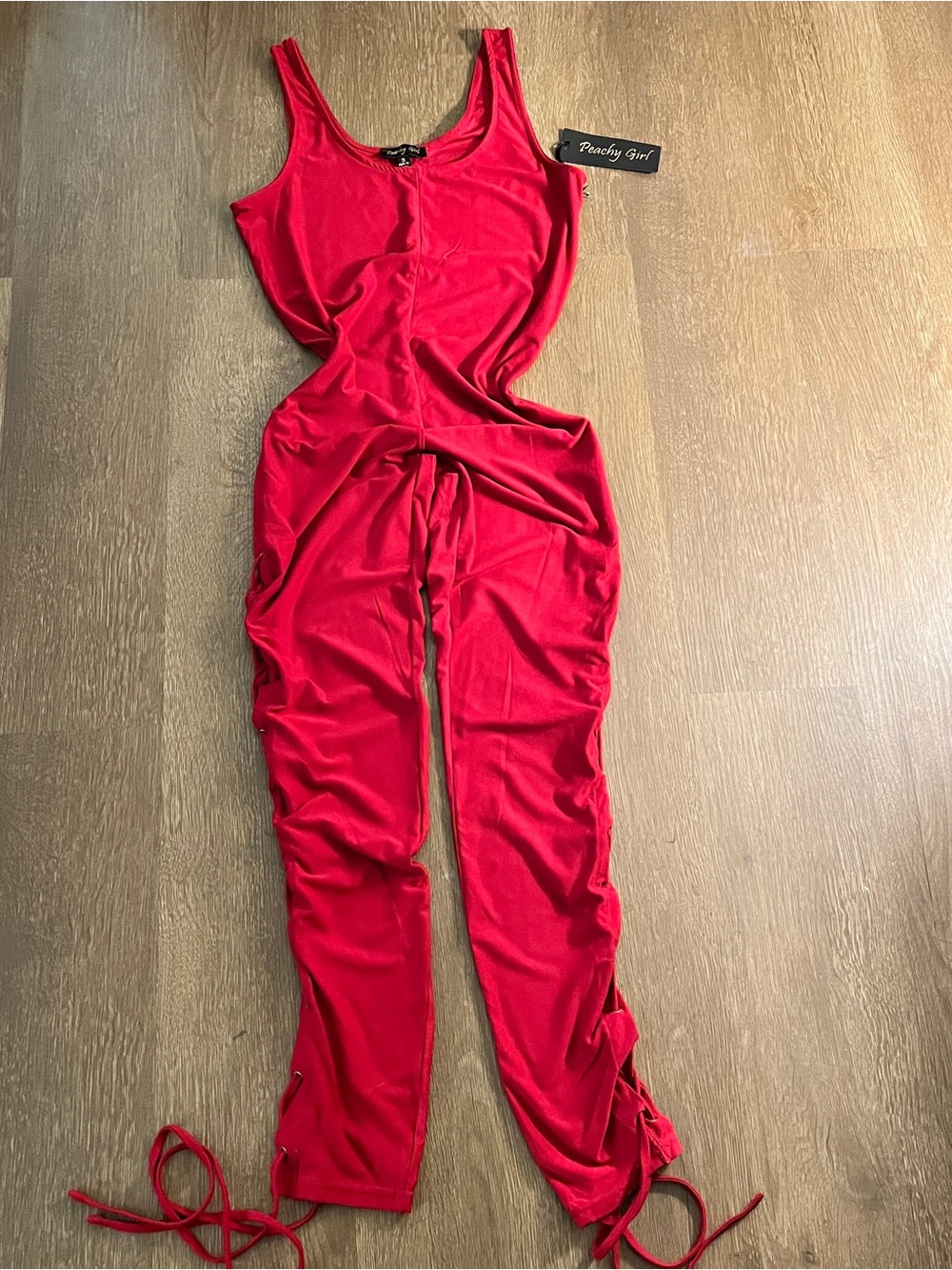 NWT Peachy Girl Red Jumpsuit with Ruched Tie Legs 🔴🔥